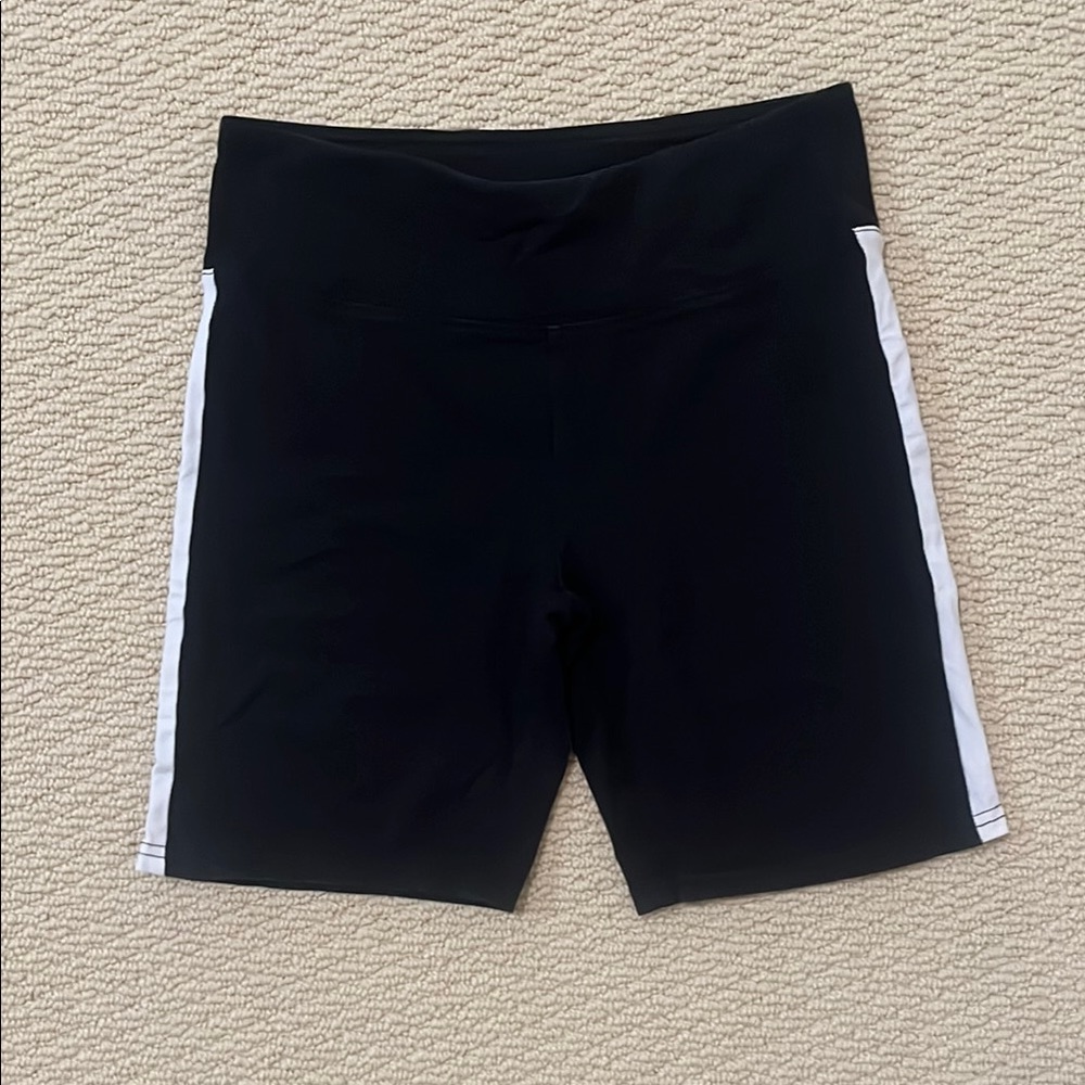 BN | White Trimmed Bike Shorts